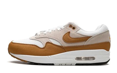 heren nike air max bruin sale|Buy Air Max Bruin Shoes: New Releases & Iconic Styles .